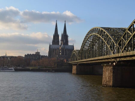 Köln im Rampenlicht: Merkur Spielbanken NRW und LANXESS arena starten neue Partnerschaft