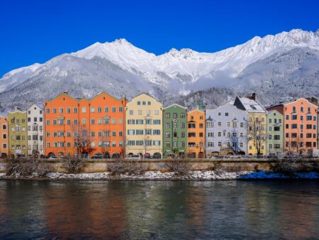 Reiseziel Innsbruck: Sommer- und Winterurlaub in der Alpenstadt