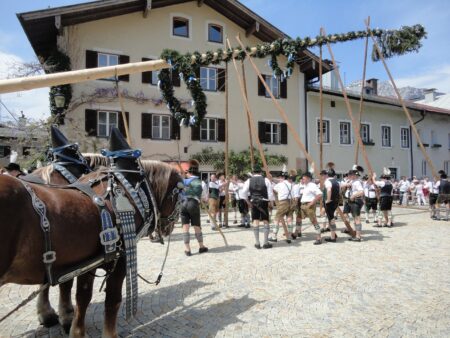 Österreichische Traditionen, die überraschend modern sind – zwischen Kultur, Alltag und Zukunft