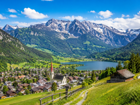 Ausflugsziele Vorarlberg: Die schönsten Orte für Natur, Familien, Kultur und Abenteuer