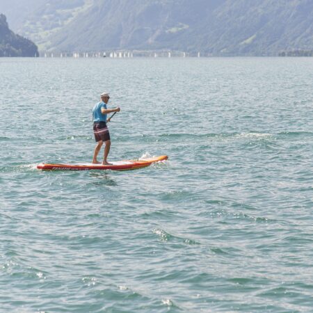Stand-Up-Paddling in Österreich – Die schönsten SUP-Spots, Tipps und alles Wissenswerte für den perfekten Urlaub