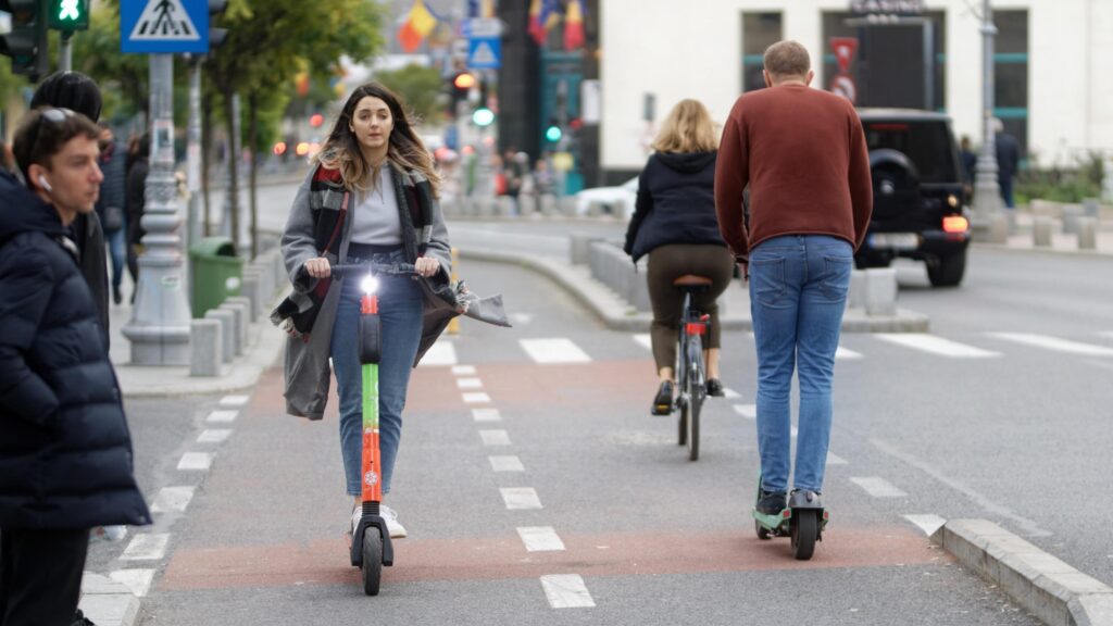 E-Scooter in Österreich: Welche Regeln gelten im Straßenverkehr? 1 E-Scooter in Österreich